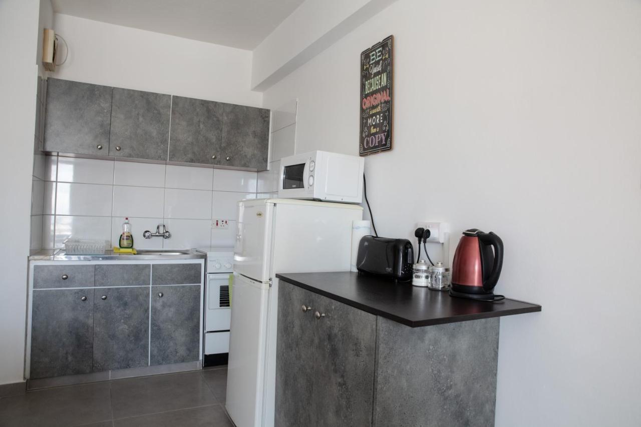 Olive Island Apartment Larnaca Exterior photo